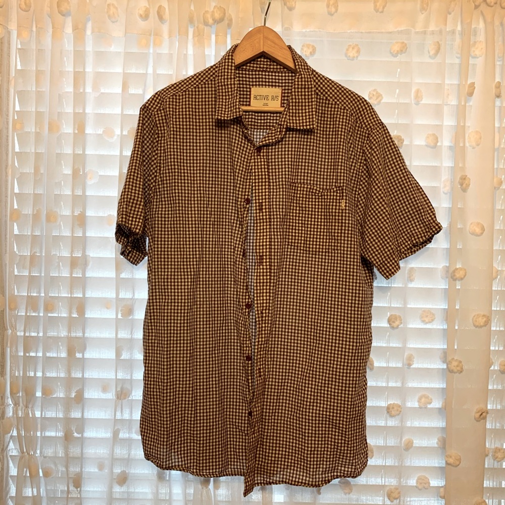 men’s short sleeve, button-up